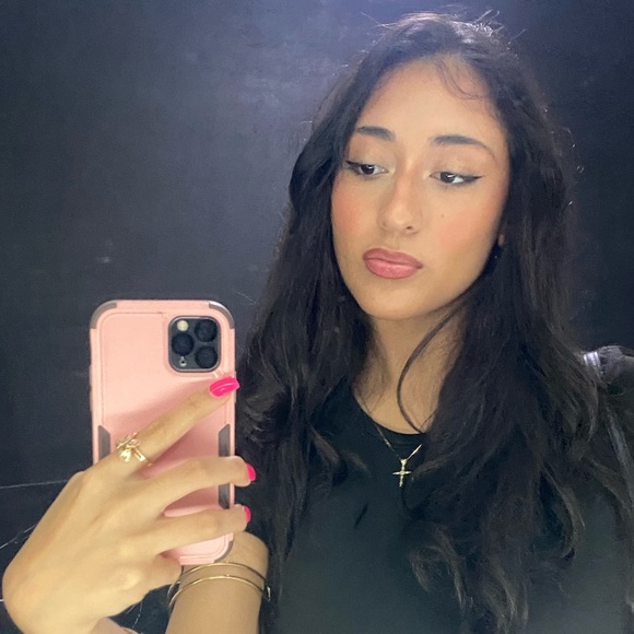 Meet your Posher, Violet - Picture 1 of 1